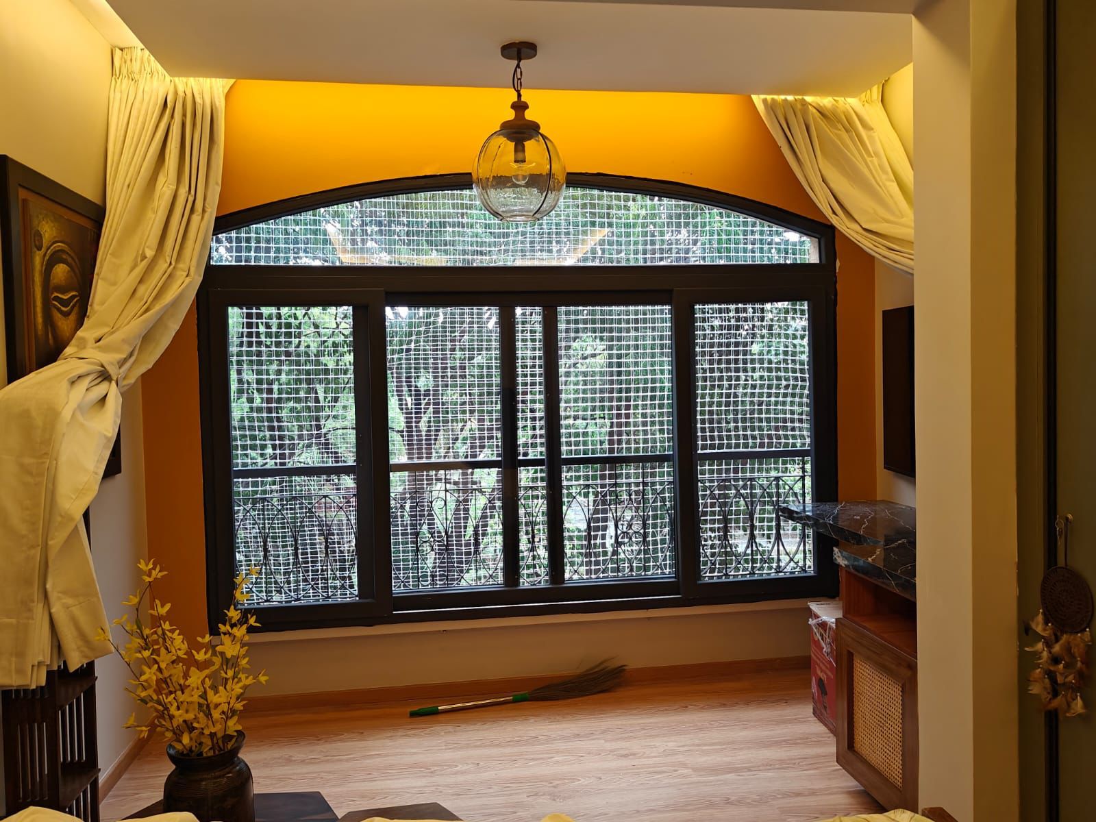 Saint-Gobain glass - warm interior glazing installation Ernakulam Kerala | Precise Homes