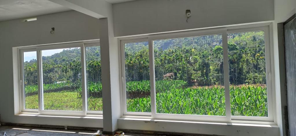 Saint-Gobain windows - strip window system installation Thrissur Kerala | Precise Homes